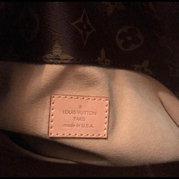 Authentic Louis Vuitton Artsy GM - Picture 6 of 8